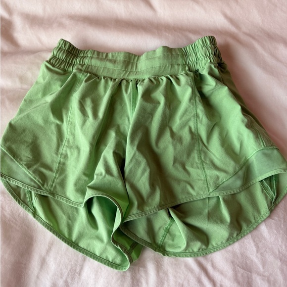 lululemon athletica Pants - Lululemon Hotty Hot 4” Shorts